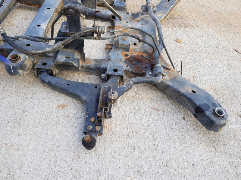 Recambio de puente delantero para ssangyong rodius ii referencia OEM IAM    Recambio de puente delantero para ssangyong rodius ii referencia OEM IAM