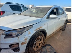 kia xceed del año 2018 2