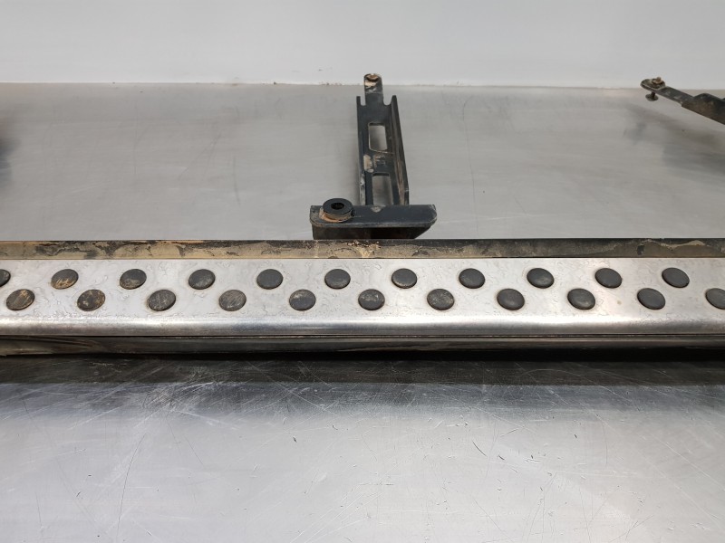 Recambio de estribos laterales para toyota c-hr hybrid referencia OEM IAM PW38810001  