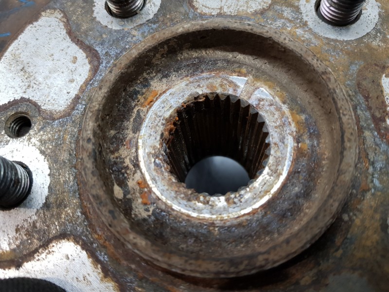 Recambio de mangueta delantera derecha para mitsubishi outlander (cw0) intense referencia OEM IAM 3870A008 3880A018  Recambio de mangueta delantera derecha para mitsubishi outlander (cw0) intense referencia OEM IAM 3870A008 3880A018