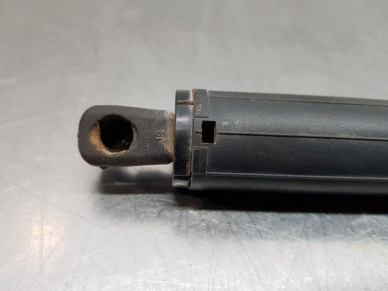 Recambio de amortiguadores maletero / porton para ford kuga (cbs) titanium referencia OEM IAM 5188513 CJ54S402A74AC  Recambio de amortiguadores maletero / porton para ford kuga (cbs) titanium referencia OEM IAM 5188513 CJ54S402A74AC