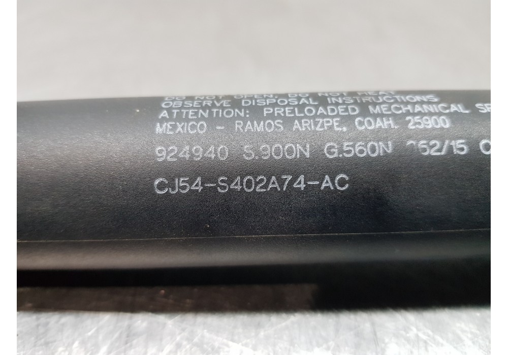 Recambio de amortiguadores maletero / porton para ford kuga (cbs) titanium referencia OEM IAM 5188513 CJ54S402A74AC  Recambio de amortiguadores maletero / porton para ford kuga (cbs) titanium referencia OEM IAM 5188513 CJ54S402A74AC