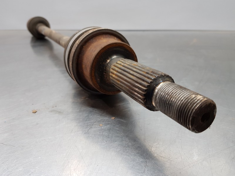 Recambio de transmision trasera derecha para ford kuga (cbs) titanium referencia OEM IAM 2168926 CV614K138AA CV614K138AD Recambio de transmision trasera derecha para ford kuga (cbs) titanium referencia OEM IAM 2168926 CV614K138AA CV614K138AD