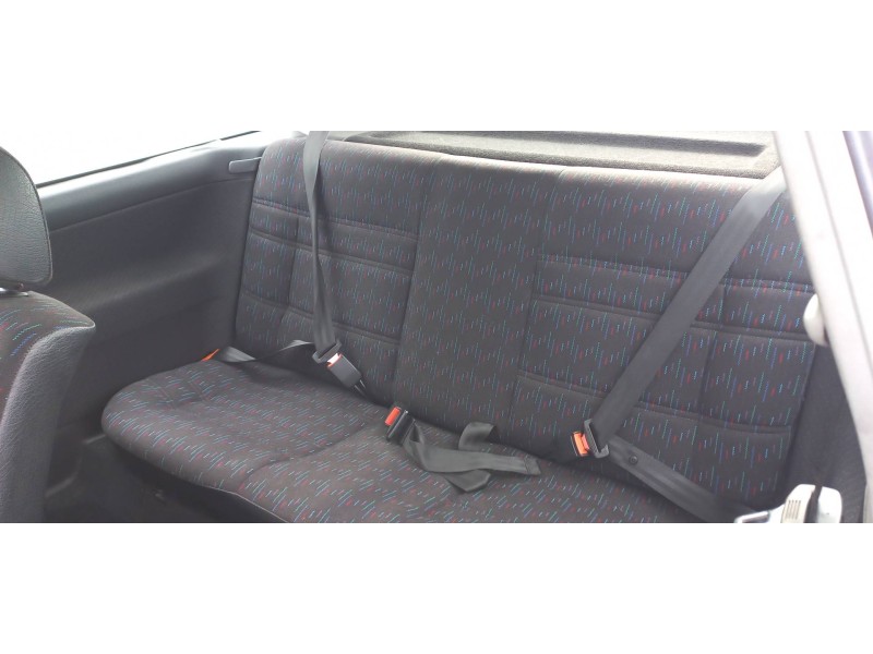 volkswagen golf iii berlina (1h1) del año 1992