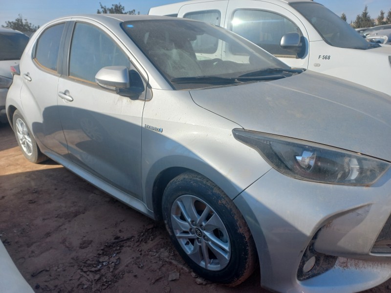 toyota yaris del año 2021