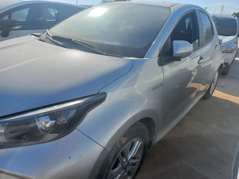 toyota yaris del año 2021