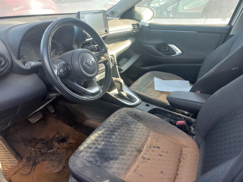 toyota yaris del año 2021