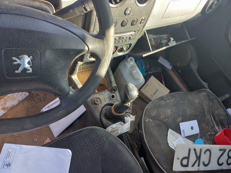 peugeot partner (s2) del año 2003