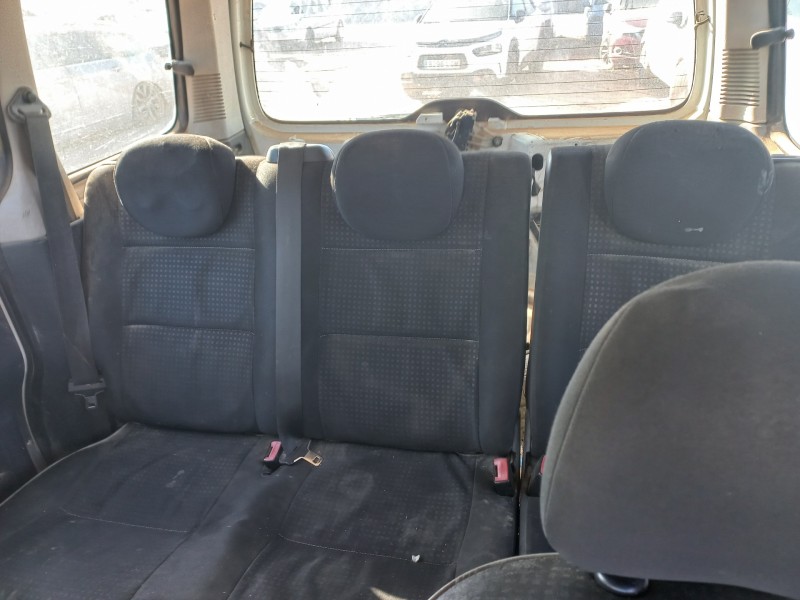 peugeot partner (s2) del año 2003