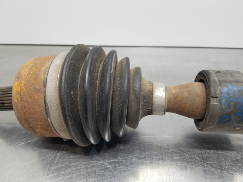 Recambio de transmision delantera izquierda para renault megane iv berlina 5p fastback referencia OEM IAM 391013958R   Recambio de transmision delantera izquierda para renault megane iv berlina 5p fastback referencia OEM IAM 391013958R