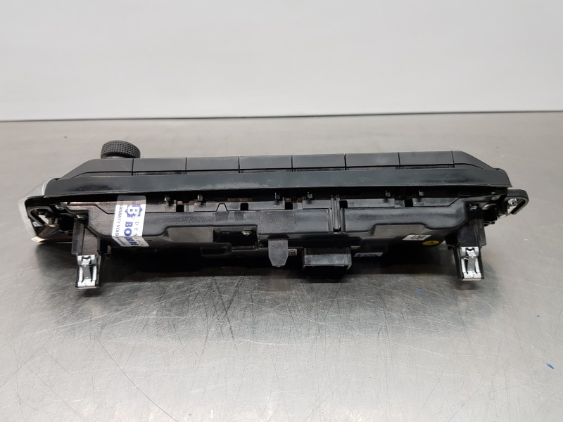 Recambio de mando multifuncion para peugeot 3008 gt line referencia OEM IAM 98106120DX   Recambio de mando multifuncion para peugeot 3008 gt line referencia OEM IAM 98106120DX
