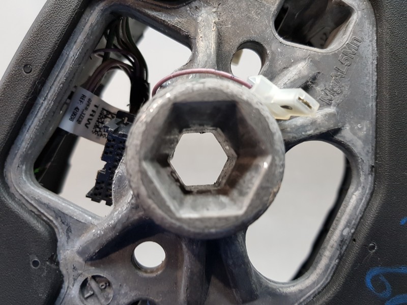 Recambio de volante para ford fiesta (ce1) ecoboost active referencia OEM IAM 2503223 H1BB3600ALB1GKD 