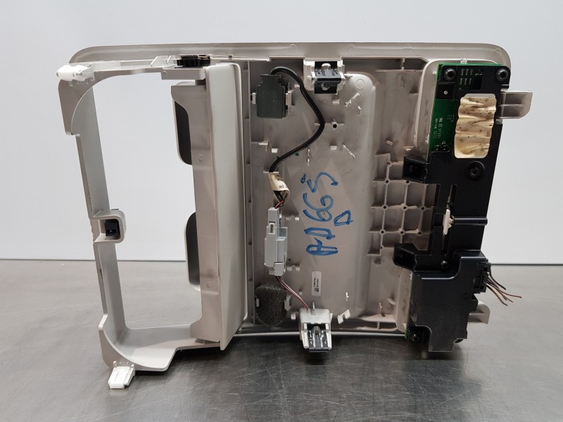 Recambio de luz interior para ford fiesta (ce1) ecoboost active referencia OEM IAM 2557507 H1BBA519A58AH H1BBA519A58AK3HV1