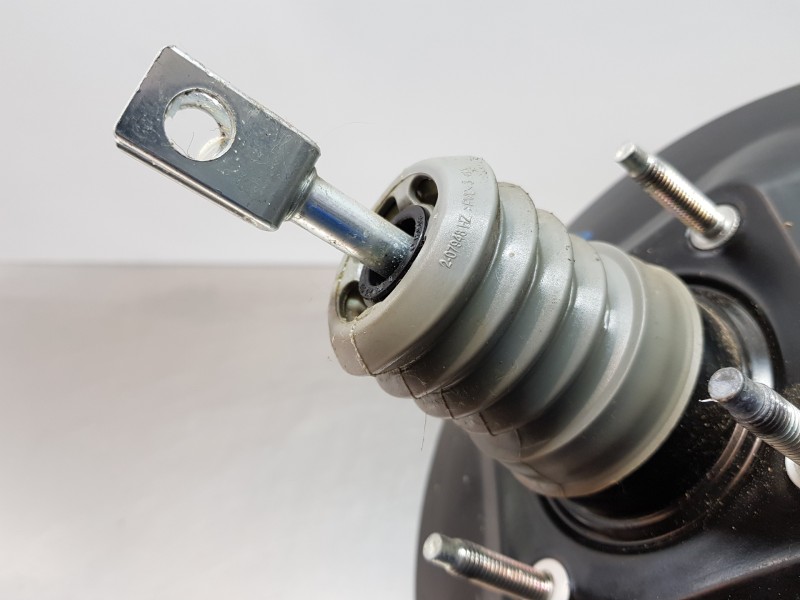 Recambio de servofreno para ford fiesta (ce1) ecoboost active referencia OEM IAM 2178154 K1BC2B195CA 0204J010093