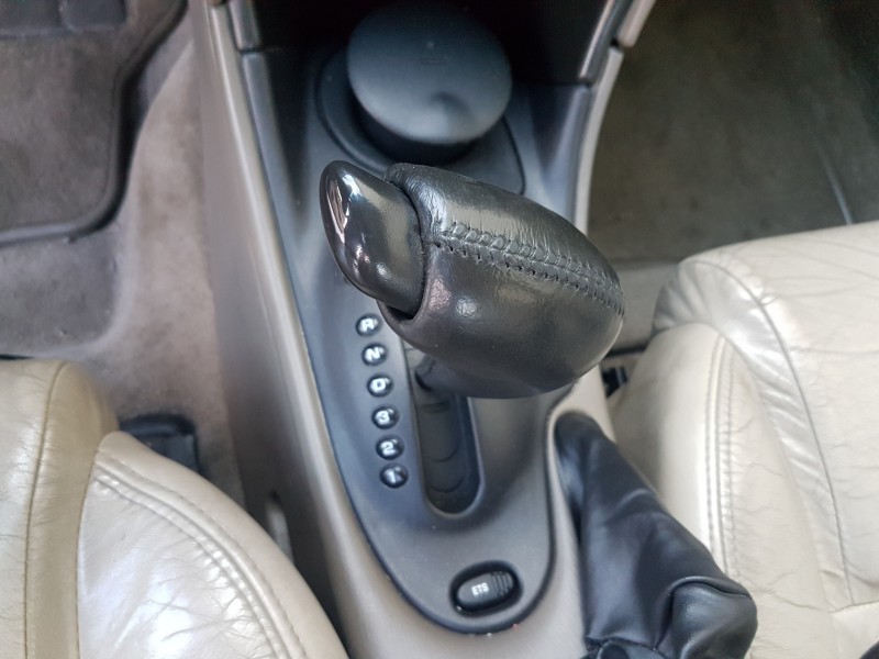 chevrolet alero del año 2000