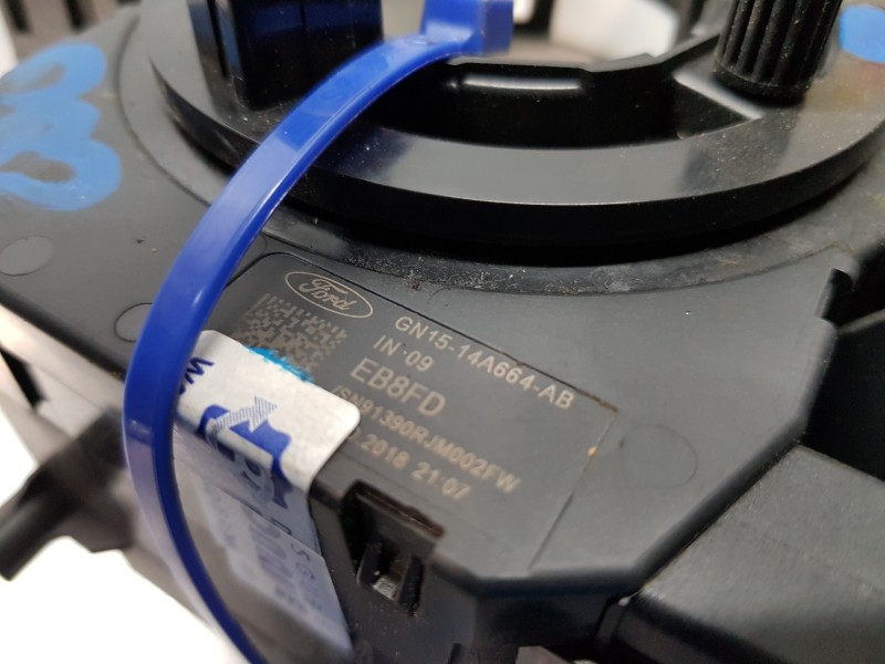 Recambio de mando multifuncion para ford fiesta (ce1) ecoboost active referencia OEM IAM 2557754 H1BT14B522BF GN1514A664AB