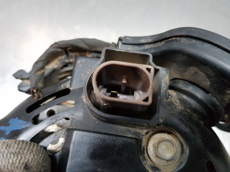 Recambio de alternador para ford fiesta (ce1) ecoboost active referencia OEM IAM 2077261 H1BT10300EC MS1042113812
