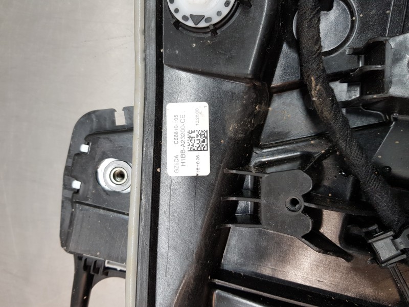 Recambio de elevalunas delantero derecho para ford fiesta (ce1) ecoboost active referencia OEM IAM 2499846 H1BBA23208CF 2422344