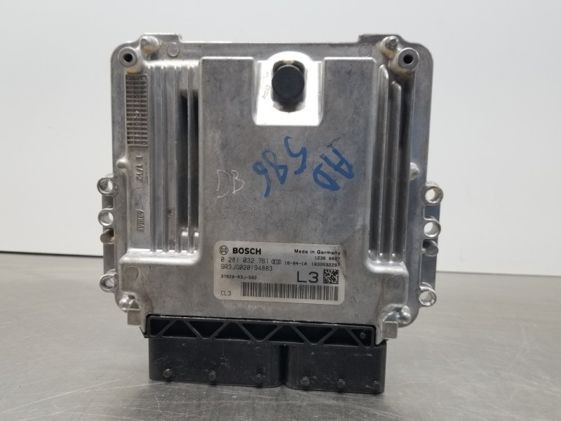 Recambio de centralita motor uce para honda civic lim.4 (fb) navi pack referencia OEM IAM 37820R3JG02 0281032761  Recambio de centralita motor uce para honda civic lim.4 (fb) navi pack referencia OEM IAM 37820R3JG02 0281032761