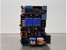 Recambio de caja reles / fusibles para renault megane iv berlina 5p fastback referencia OEM IAM 243800453R