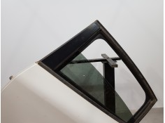 Recambio de puerta trasera izquierda para peugeot 208 bluehdi referencia OEM IAM 9671907580   2