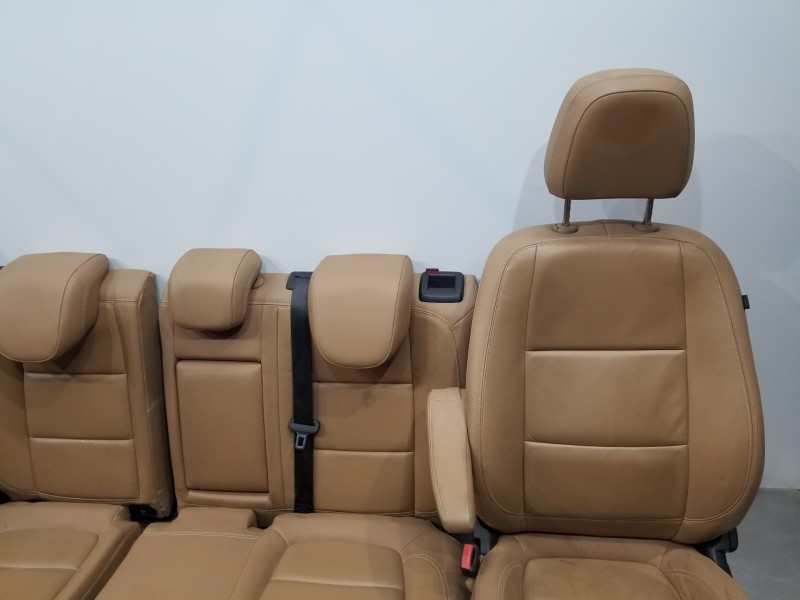 Recambio de juego asientos completo para opel mokka x selective referencia OEM IAM 42522859 42523464 42498946 Recambio de juego asientos completo para opel mokka x selective referencia OEM IAM 42522859 42523464 42498946