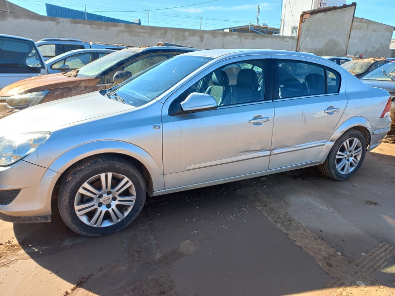 opel astra h ber. del año 2010