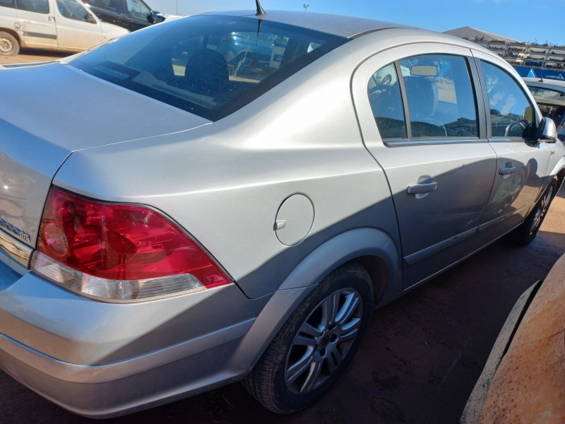 opel astra h ber. del año 2010