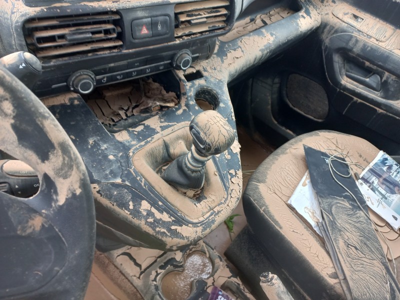 peugeot rifter del año 2022