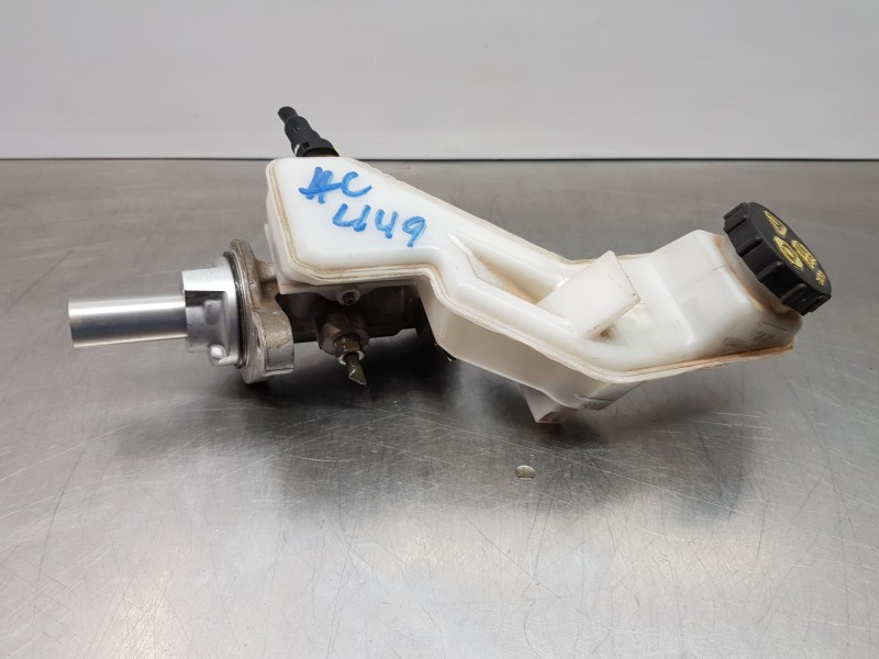 Recambio de bomba freno para mazda 2 lim. () origin referencia OEM IAM DAY64340ZB  