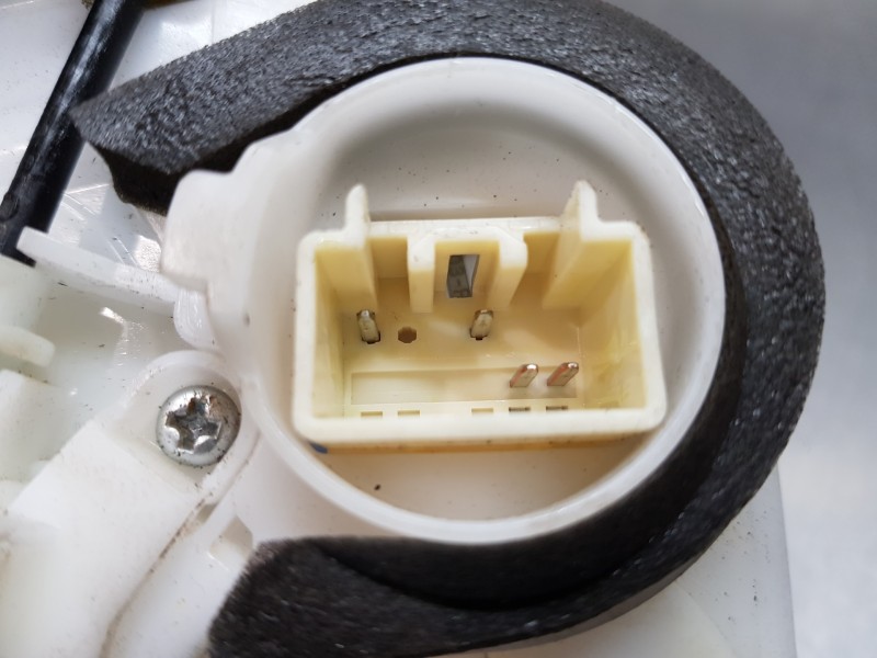 Recambio de cerradura puerta delantera derecha para mazda 2 lim. () origin referencia OEM IAM DA6C58310  