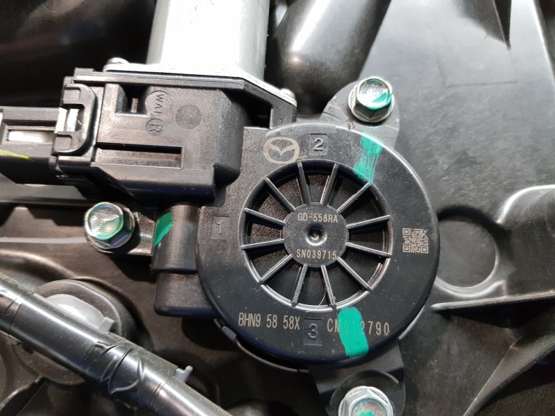 Recambio de elevalunas trasero derecho para mazda 2 lim. () origin referencia OEM IAM BHN95858X DA6C7297X DA6C72590A