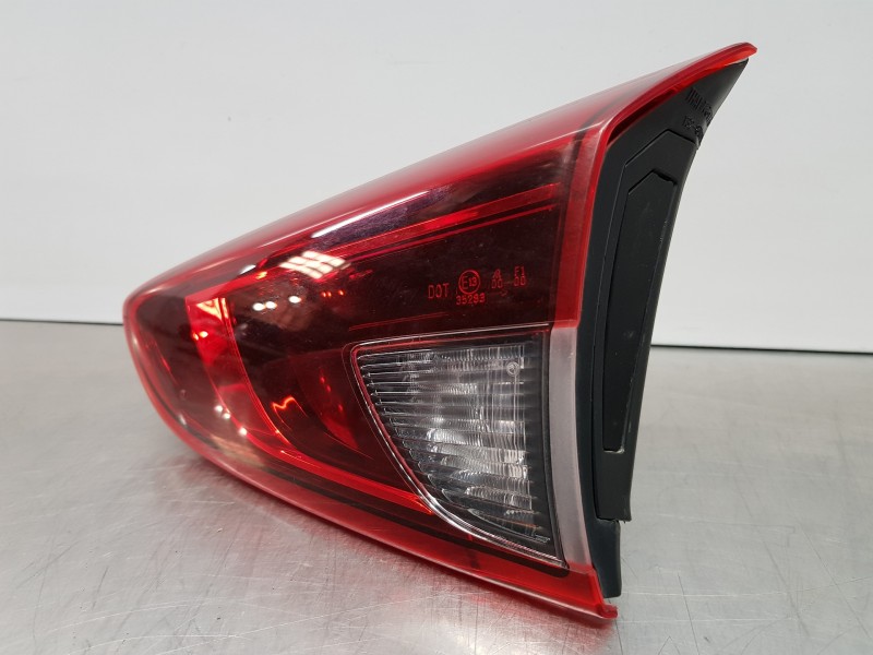 Recambio de piloto trasero derecho interior para mazda 2 lim. () origin referencia OEM IAM D43N513F0B  