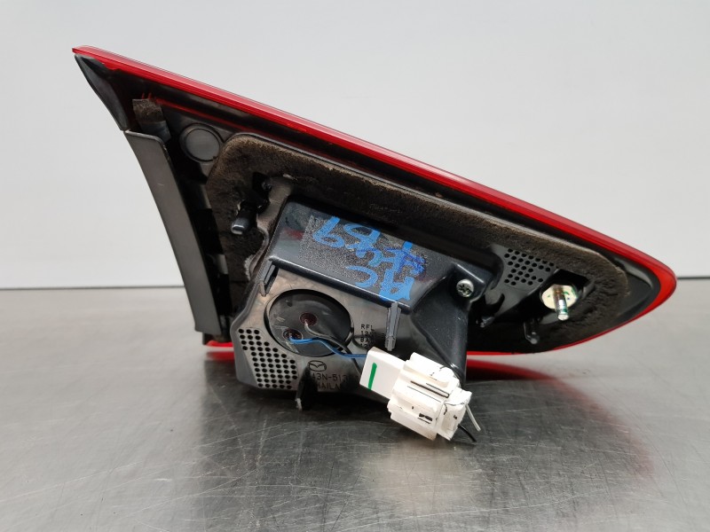 Recambio de piloto trasero derecho interior para mazda 2 lim. () origin referencia OEM IAM D43N513F0B  