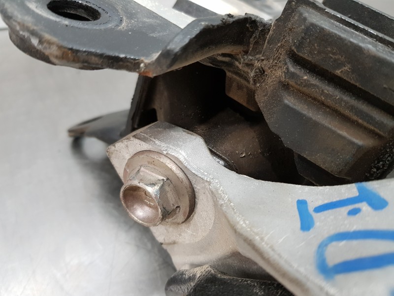 Recambio de soporte motor izquierdo para mazda 2 lim. () origin referencia OEM IAM DA6D39060A  