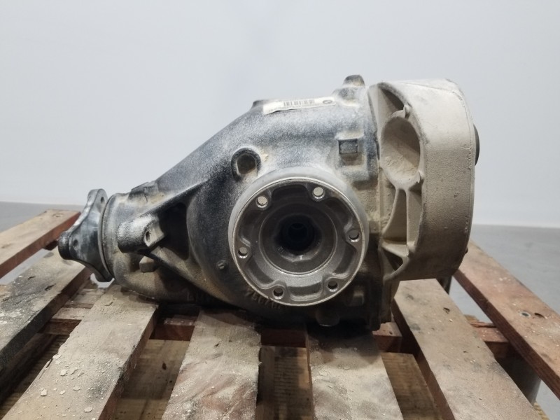 Recambio de diferencial trasero para bmw serie 1 coupe (e82) 123d referencia OEM IAM 33107572521 7572520  Recambio de diferencial trasero para bmw serie 1 coupe (e82) 123d referencia OEM IAM 33107572521 7572520