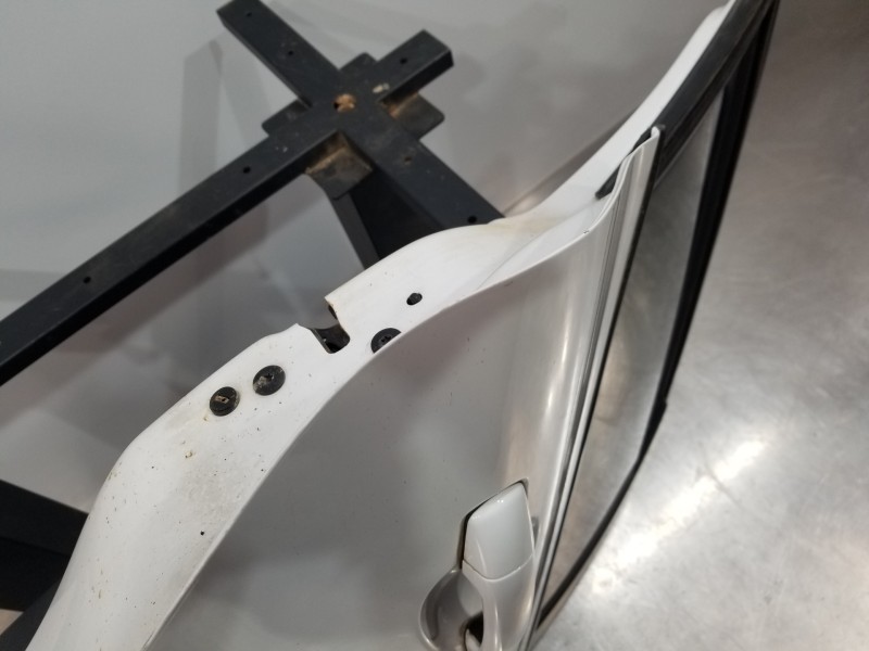 Recambio de puerta trasera derecha para peugeot 208 bluehdi referencia OEM IAM 9671907480   Recambio de puerta trasera derecha para peugeot 208 bluehdi referencia OEM IAM 9671907480