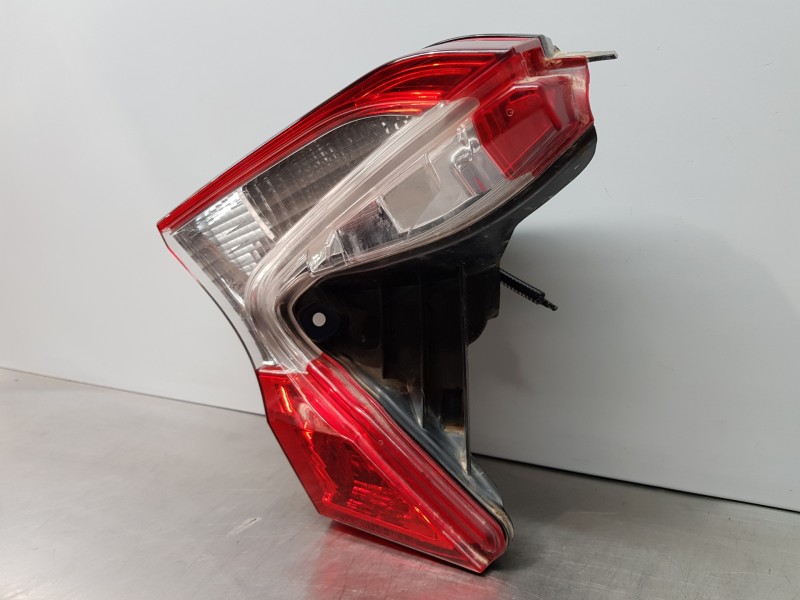 Recambio de piloto trasero izquierdo interior para toyota c-hr hybrid referencia OEM IAM 81591F4010 81590F4010 