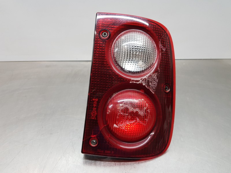 Recambio de piloto trasero derecho para land rover freelander (ln) 4x4 referencia OEM IAM AMR4003 1H5Z15K201AA XFB000300