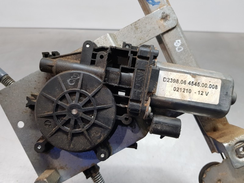 Recambio de elevalunas trasero izquierdo para land rover freelander (ln) 4x4 referencia OEM IAM CVH101212 4H5227000BA 