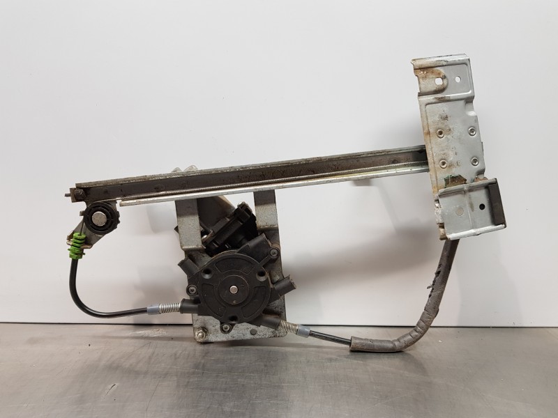 Recambio de elevalunas trasero izquierdo para land rover freelander (ln) 4x4 referencia OEM IAM CVH101212 4H5227000BA 