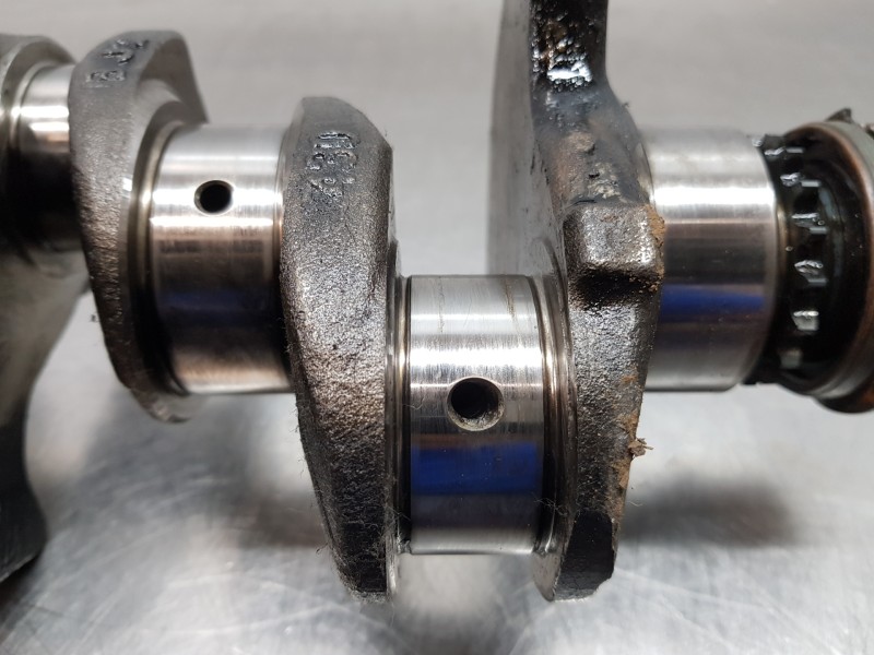 Recambio de cigueñal para ford mondeo ber. (ca2) referencia OEM IAM 2259739 DS7Q6303AB  Recambio de cigueñal para ford mondeo ber. (ca2) referencia OEM IAM 2259739 DS7Q6303AB