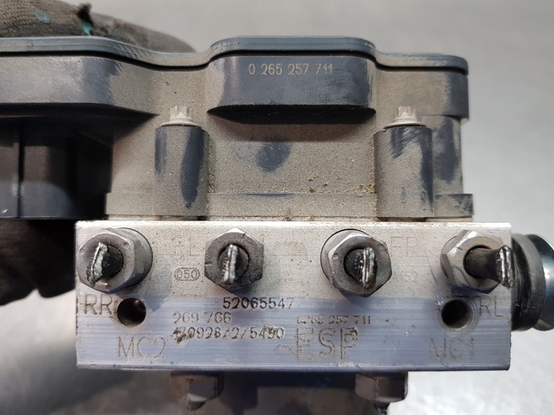 Recambio de abs para citroen jumper kasten bluehdi referencia OEM IAM 52065547 0265257711 0265956519 Recambio de abs para citroen jumper kasten bluehdi referencia OEM IAM 52065547 0265257711 0265956519