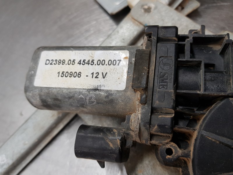 Recambio de elevalunas delantero izquierdo para land rover freelander (ln) 4x4 referencia OEM IAM LR006372 5H5223201AB ASR1585