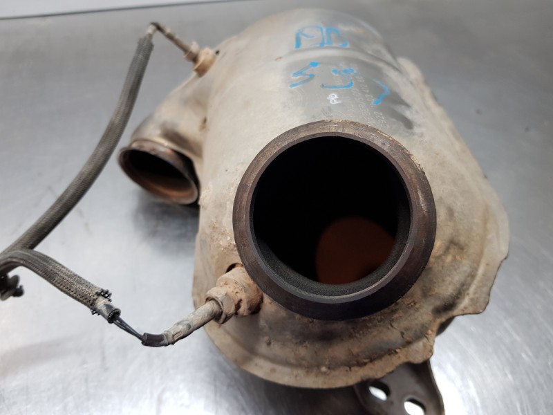 Recambio de catalizador para citroen jumper kasten bluehdi referencia OEM IAM 1379604080 C922  Recambio de catalizador para citroen jumper kasten bluehdi referencia OEM IAM 1379604080 C922