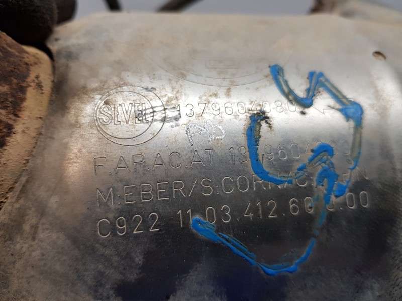 Recambio de catalizador para citroen jumper kasten bluehdi referencia OEM IAM 1379604080 C922  Recambio de catalizador para citroen jumper kasten bluehdi referencia OEM IAM 1379604080 C922