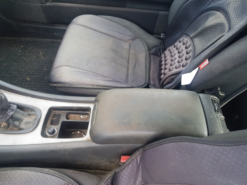 mercedes clase c (w203) sportcoupe del año 2001