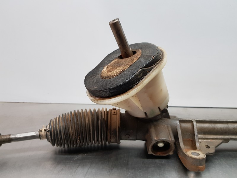 Recambio de cremallera direccion para renault kangoo z.e. referencia OEM IAM 490017419R 8200409281 