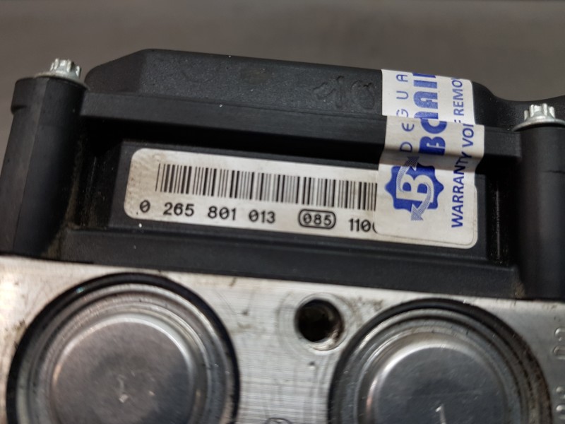 Recambio de abs para renault kangoo z.e. referencia OEM IAM 8200928816 0265232711 0265801013