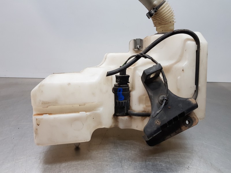 Recambio de deposito limpia para citroen jumper kasten bluehdi referencia OEM IAM 1643706580 1643706580  Recambio de deposito limpia para citroen jumper kasten bluehdi referencia OEM IAM 1643706580 1643706580